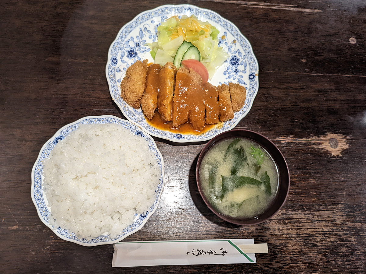 レストランエム 「ポークカツ定食」